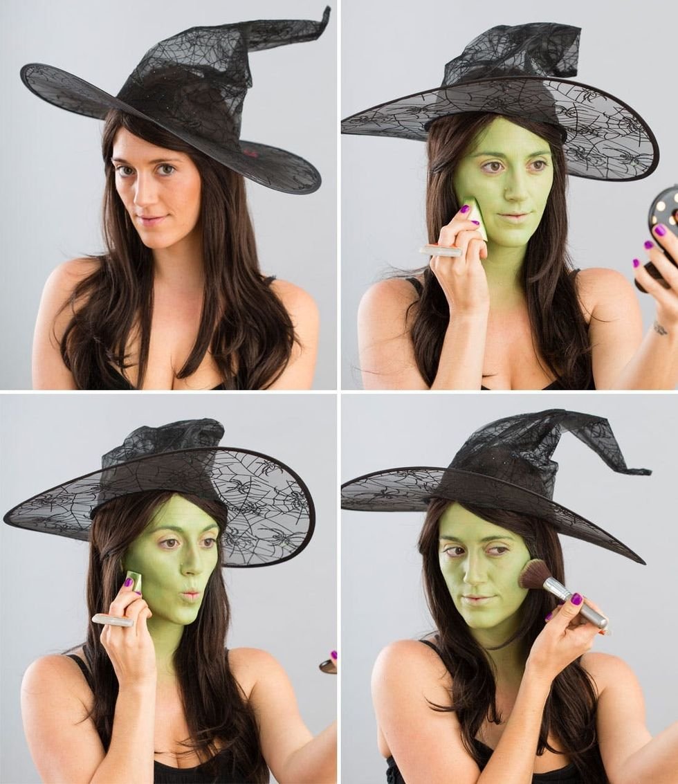 Elphaba's Bold Green: The Theatrical Side