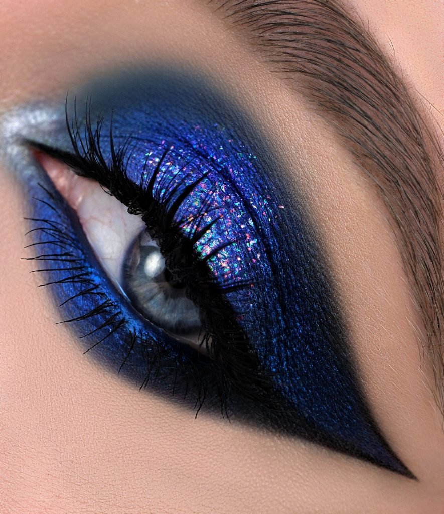 Trace the lapis blue wing (the angled-brush method)